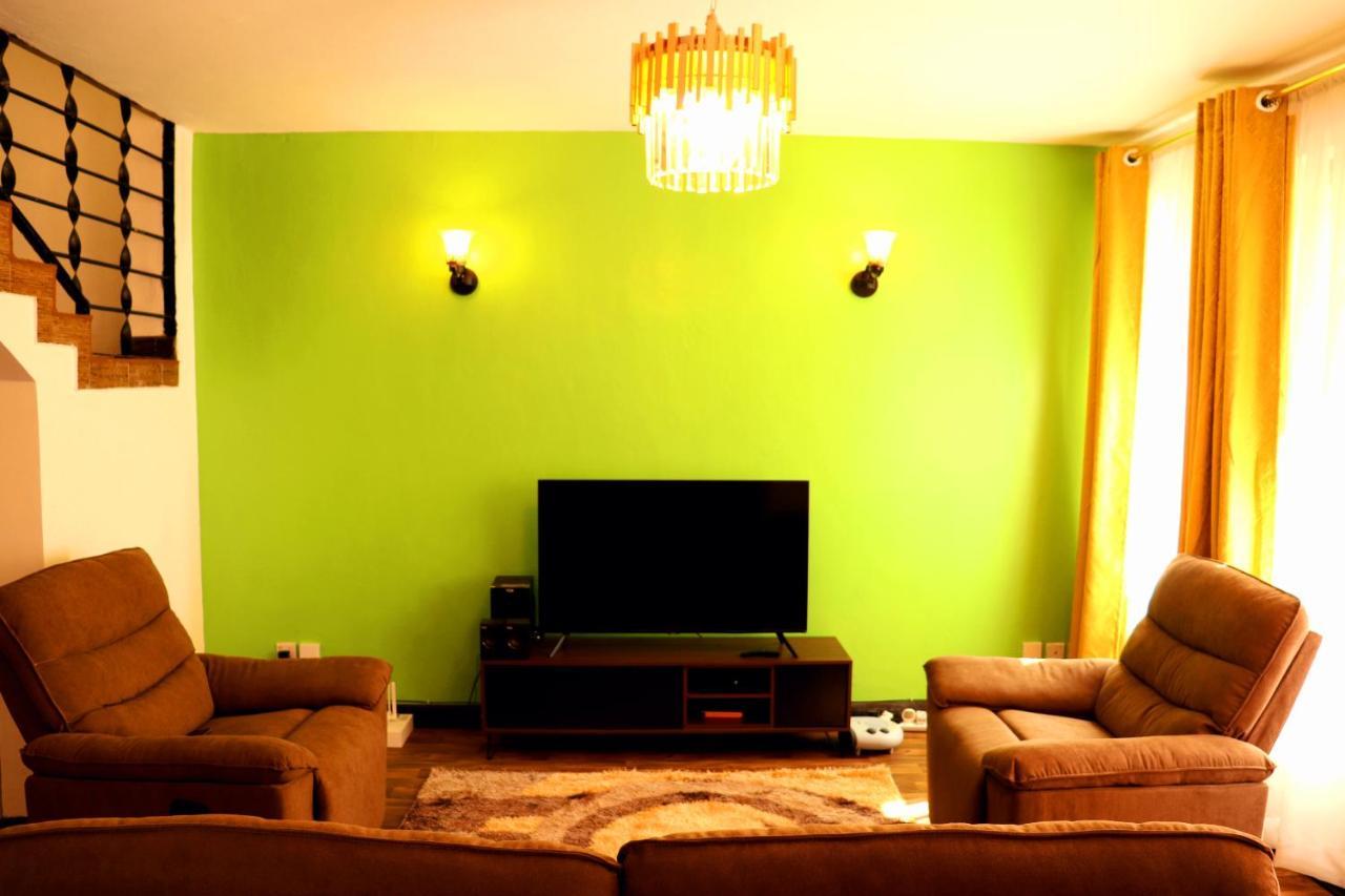 Pleasant Nest Homestay Near Jkia Airport And Sgr Station Nairobi Bagian luar foto